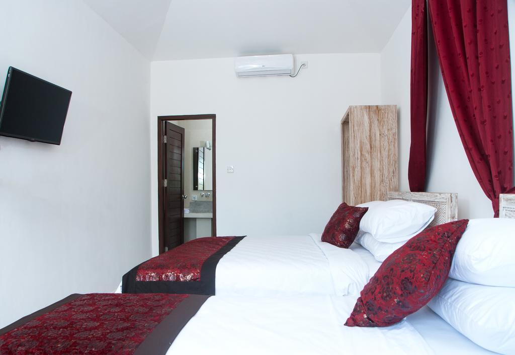 Mangsit Lombok Senggigi Hotel חדר תמונה